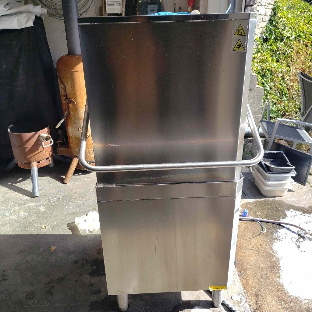Lave vaisselle à capot Electrolux NHT8G, Enlèvement, Utilisé, Laver et Sécher