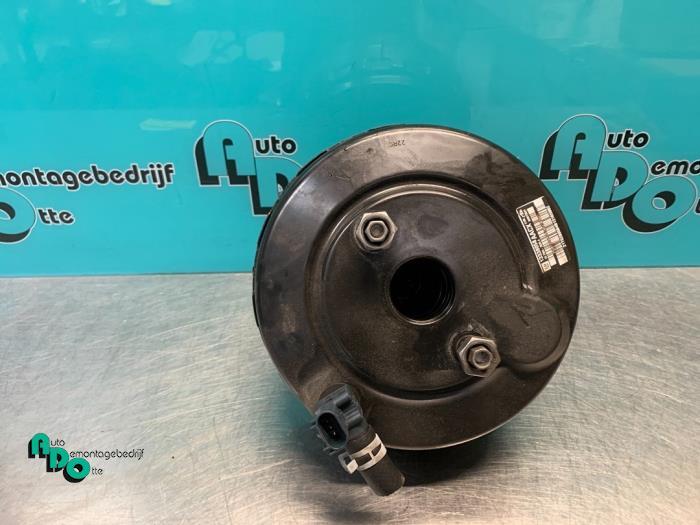 Assistant de freinage d'un Opel Astra (Astra J 10-), -, Opel, 3 mois de garantie, Utilisé