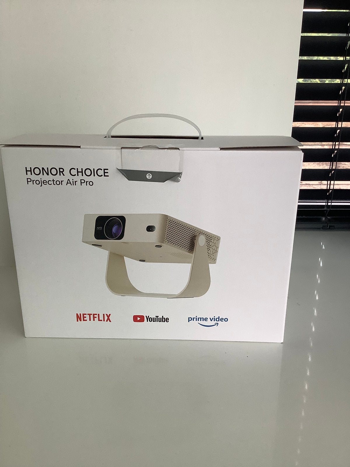 Projector Air Pro Honor, Audio, Tv en Foto, Beamers, Ophalen, Nieuw