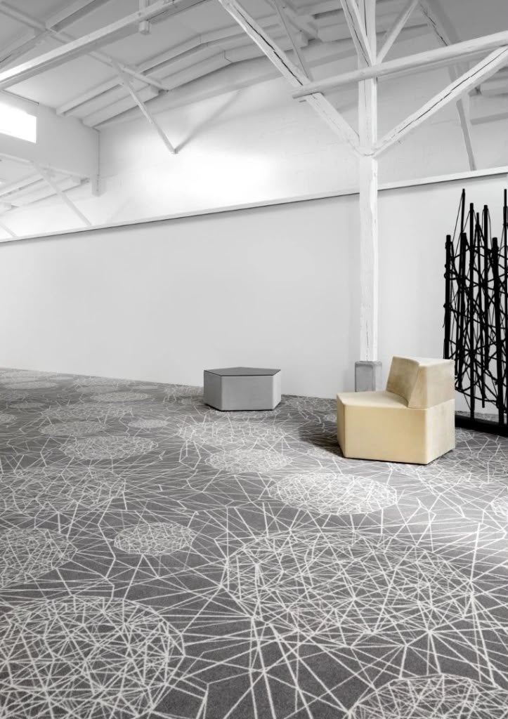 Installation de moquette dans toute la Belgique, Envoi, Comme neuf