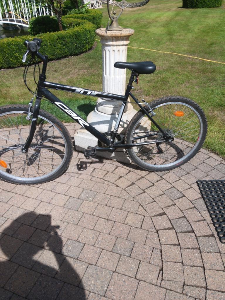 Een mountonbike fiets in zeer goedestaat, Fietsen en Brommers, Brommerhelmen, Ophalen