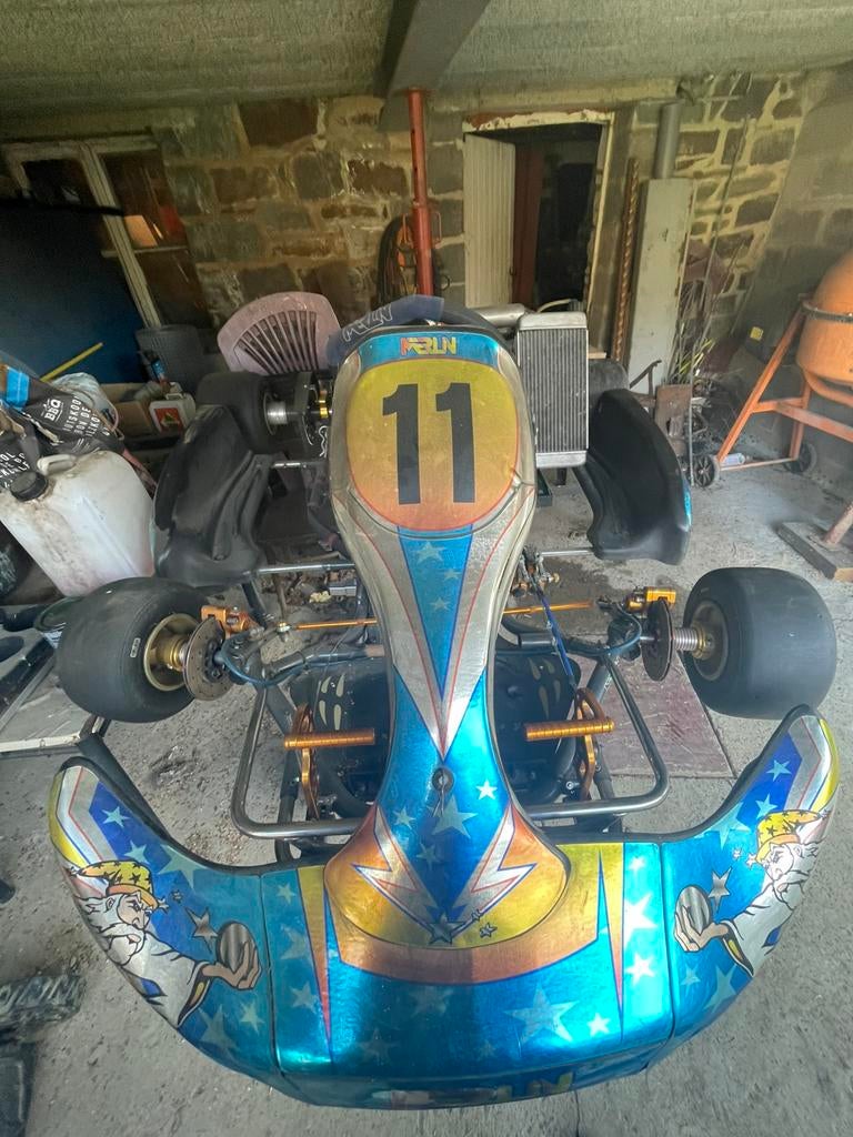 Karting complet en deux pièce, Sports & Fitness, Karting, Enlèvement ou Envoi, Comme neuf