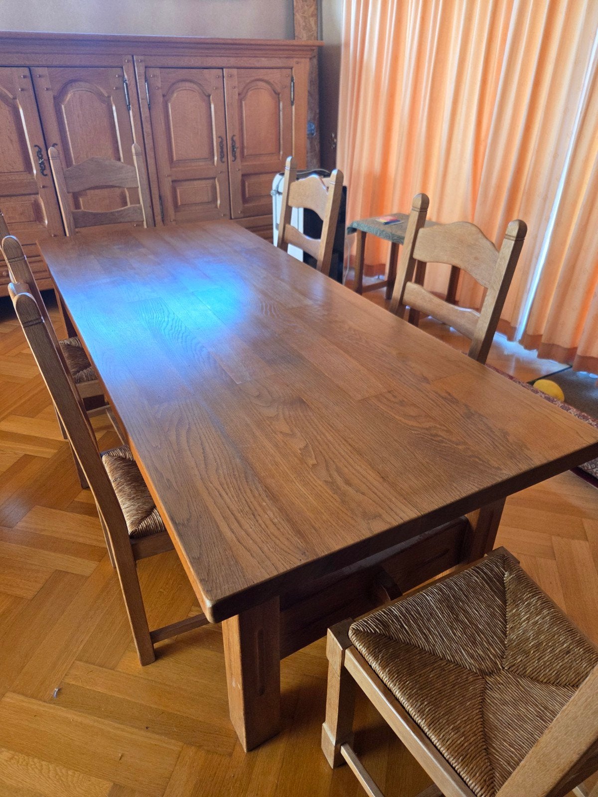 Table en chêne avec six chaises, buffet et buffet., Enlèvement, Utilisé