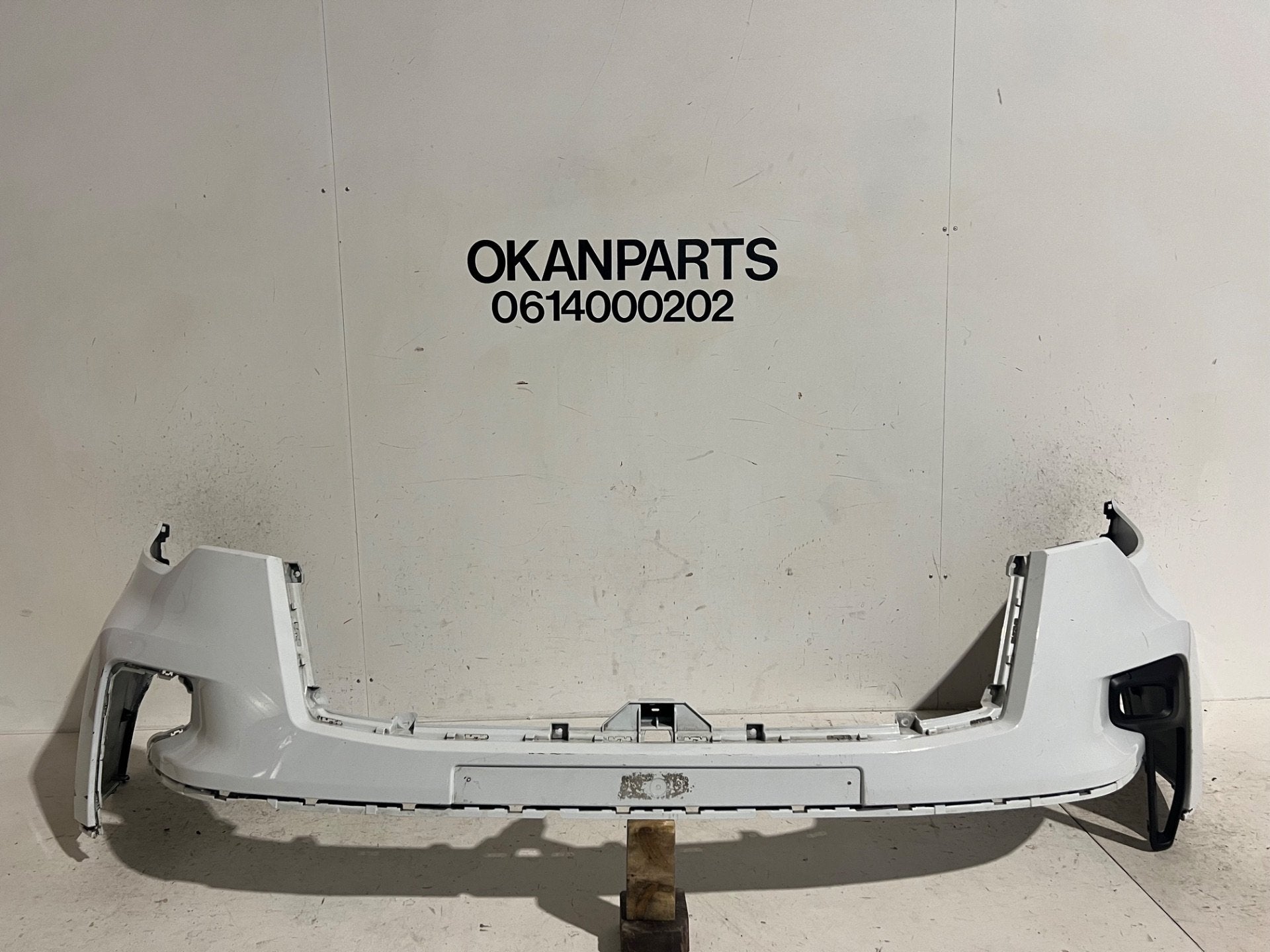 Pare-chocs avant Nissan Primastar NV300 Facelift 620222832R, Nissan Motor Co., Ltd., Pare-chocs, Takashima 1-chome 1-1
220-8686  Yokohama