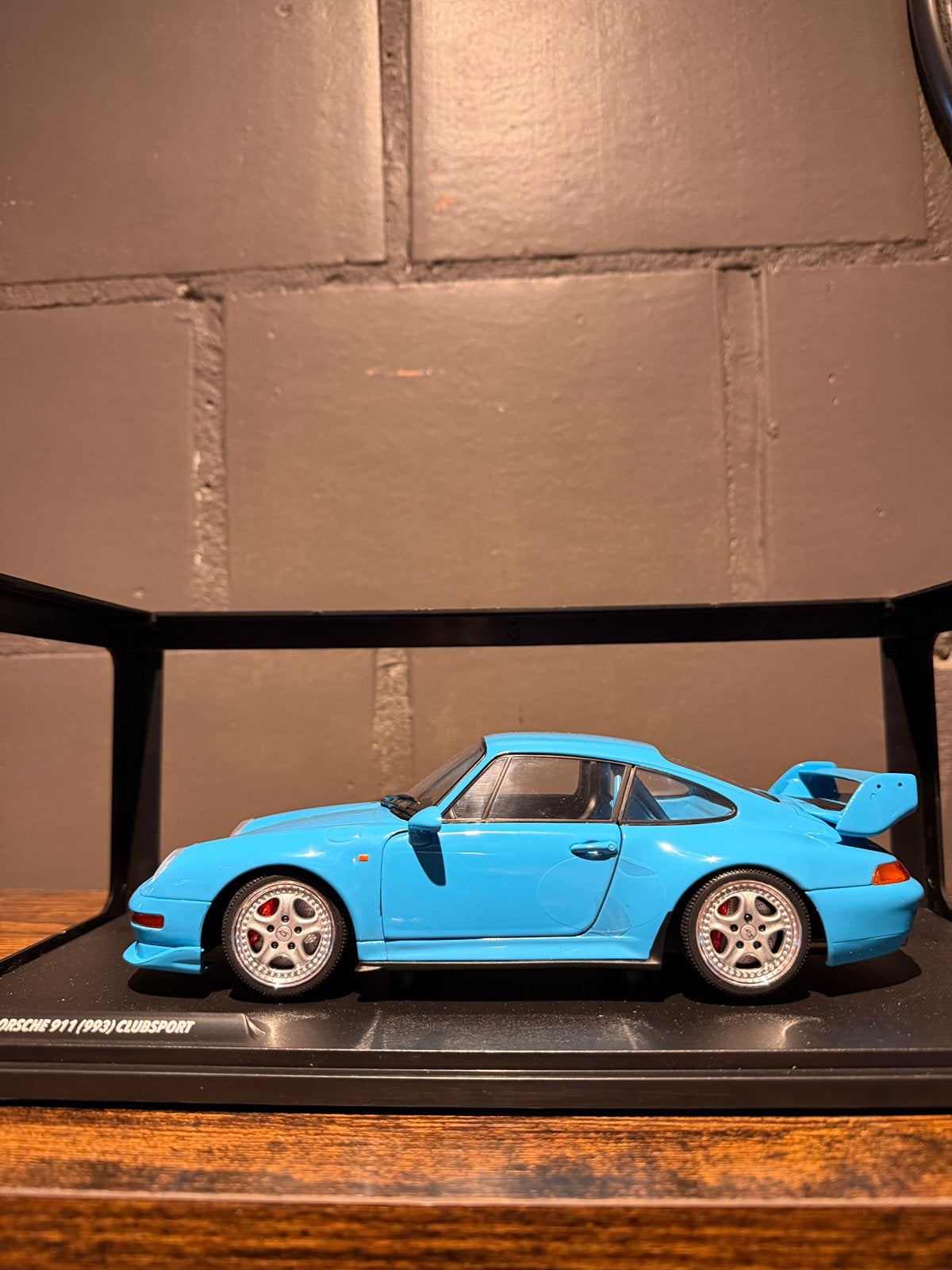 Porsche 993 clubsport, Hobby en Vrije tijd, Modelauto's | 1:18, Ophalen of Verzenden, Zo goed als nieuw, Solido