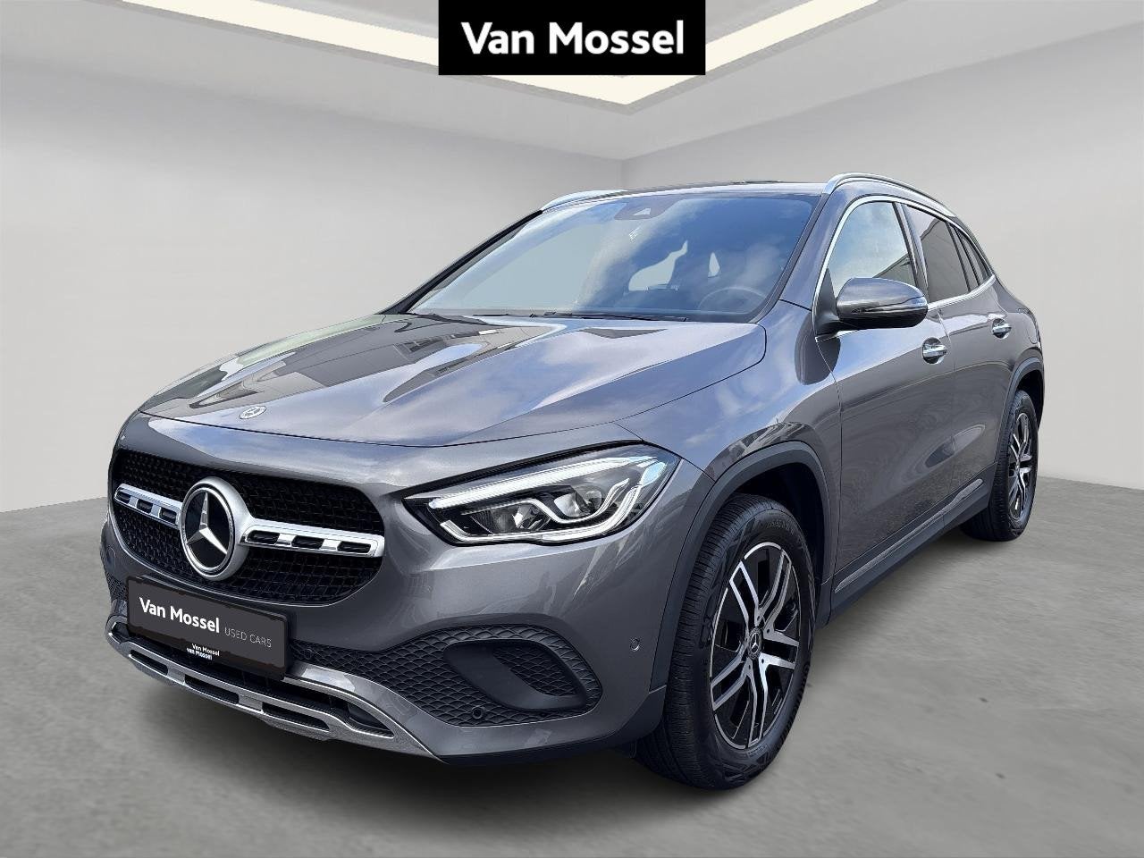 Mercedes-Benz GLA GLA 180 Business Solution, Auto's, Stof, Gebruikt, Zwart, 4 cilinders