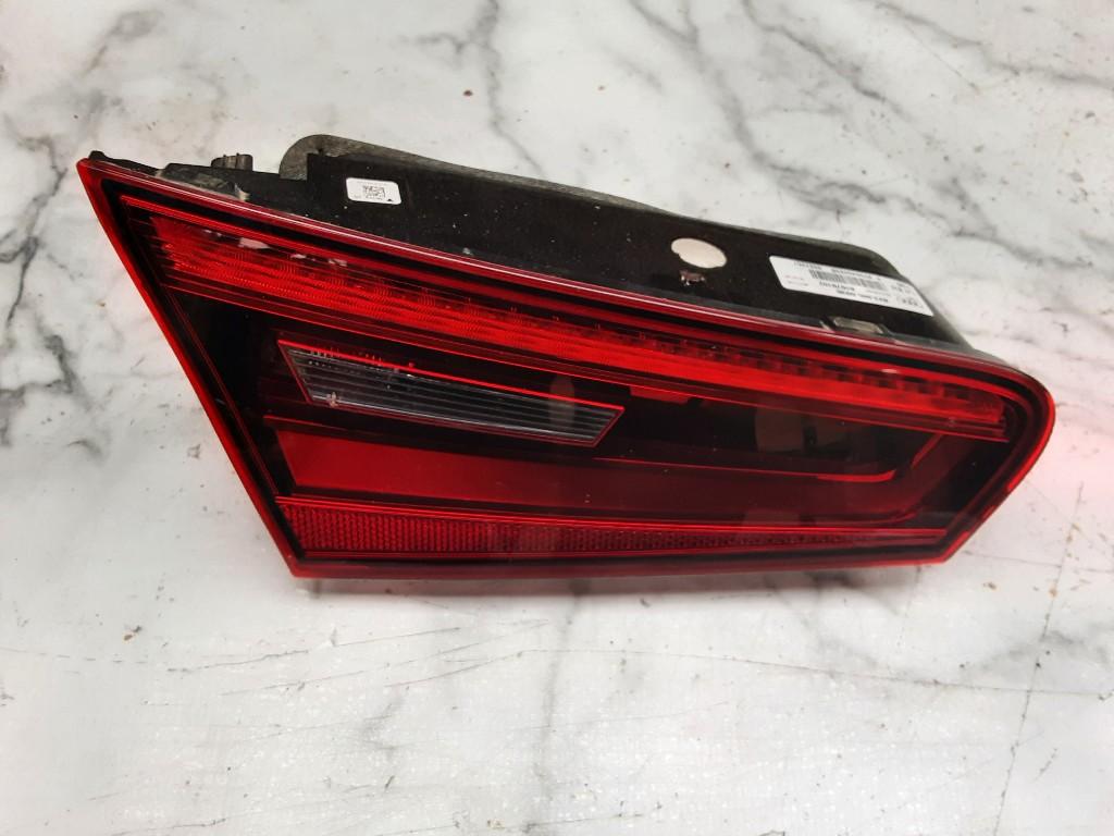 ACHTERLICHT LINKS ACHTERKLEP A3 (8V1 / 8VK) (8V3945093B), Gebruikt, Mevr. I. Hauben, Audi, Rue de l'Espoir 34 34
4030  GRIVEGNÉE, BE