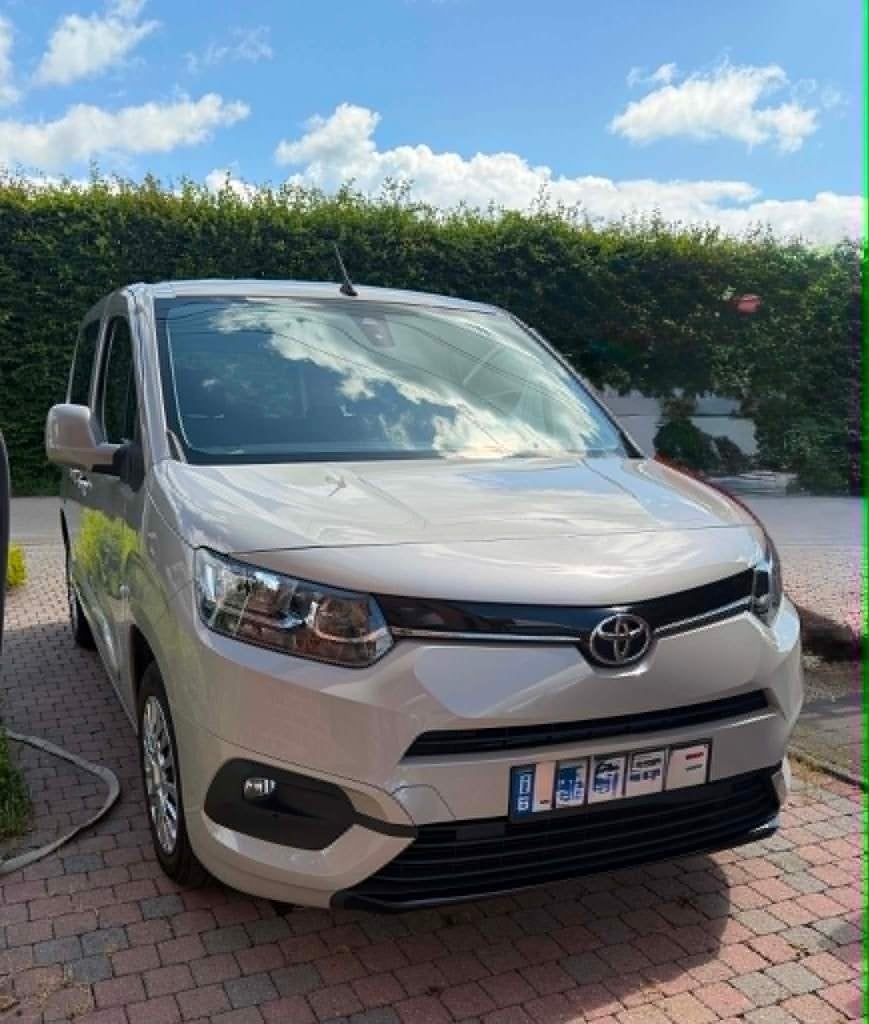 Toyota Proace City Verso, Auto's, ProAce, Leder en Stof, Beige, Bluetooth