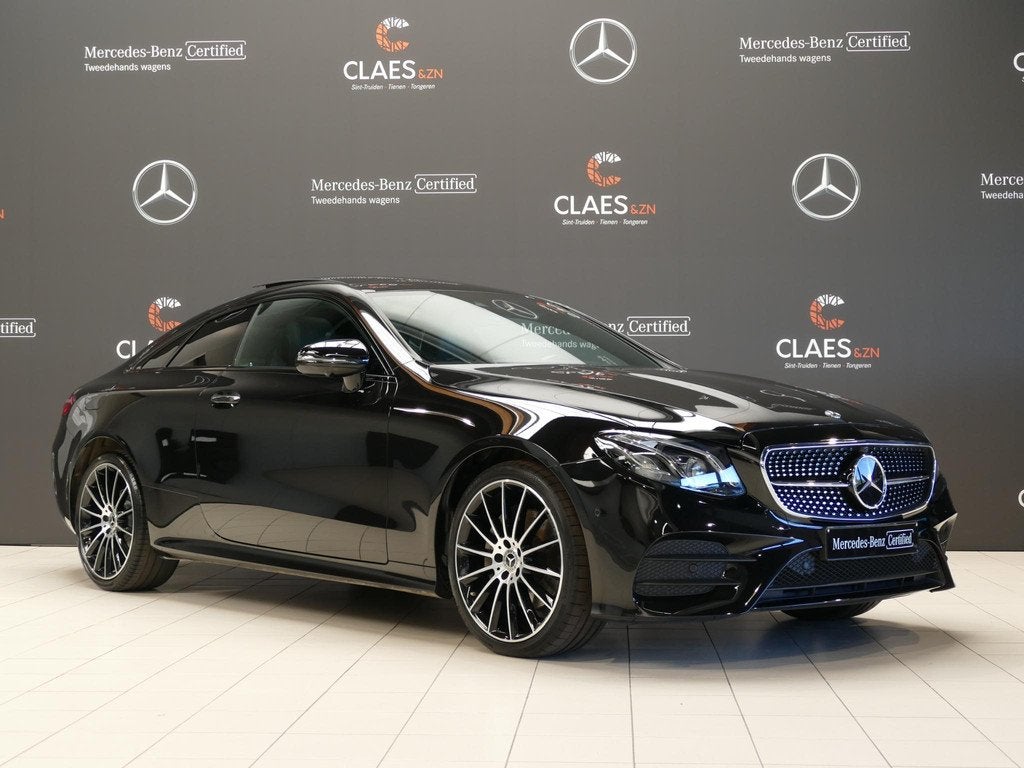 Mercedes-Benz E-Klasse Coupé 220d 4MATIC AMG Line - DOS 833, Auto's, Automaat, 4 zetels, Stof, 4 cilinders
