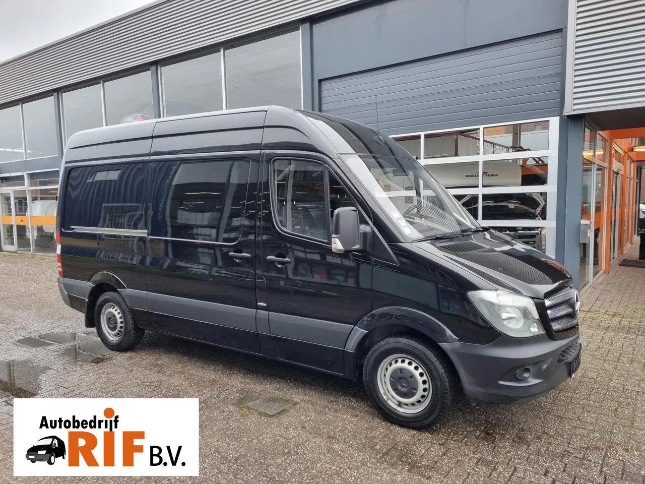Mercedes-Benz Sprinter 314 CDI L2H2/ AC/ Navi/ Camera/ Euro, Auto's, Gebruikt, 4 cilinders, 2000 kg, Zwart
