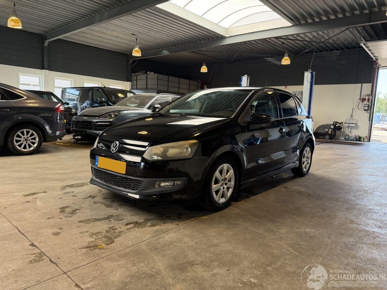 Volkswagen Polo 1.2 TDI BlueMotion Comfortline (bj 2011), 1199 cc, Bruin, Volkswagen, Volkswagen AG