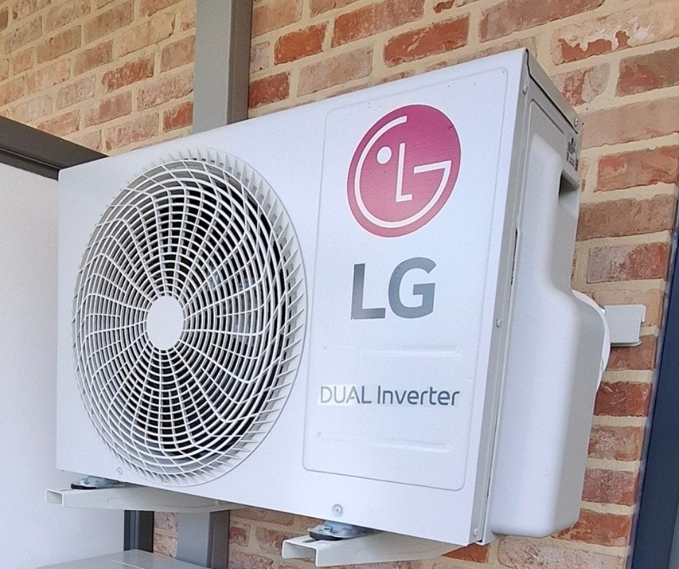 LG 2,5 kw  Airco  buitenunit + binnenunit, Ophalen