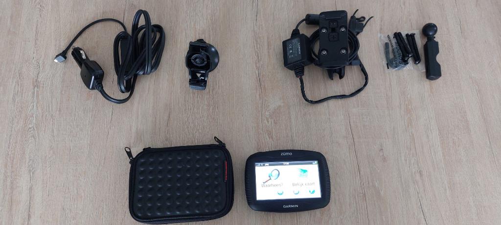 Garmin Zumo 390LM avec accessoires, Enlèvement ou Envoi, Comme neuf