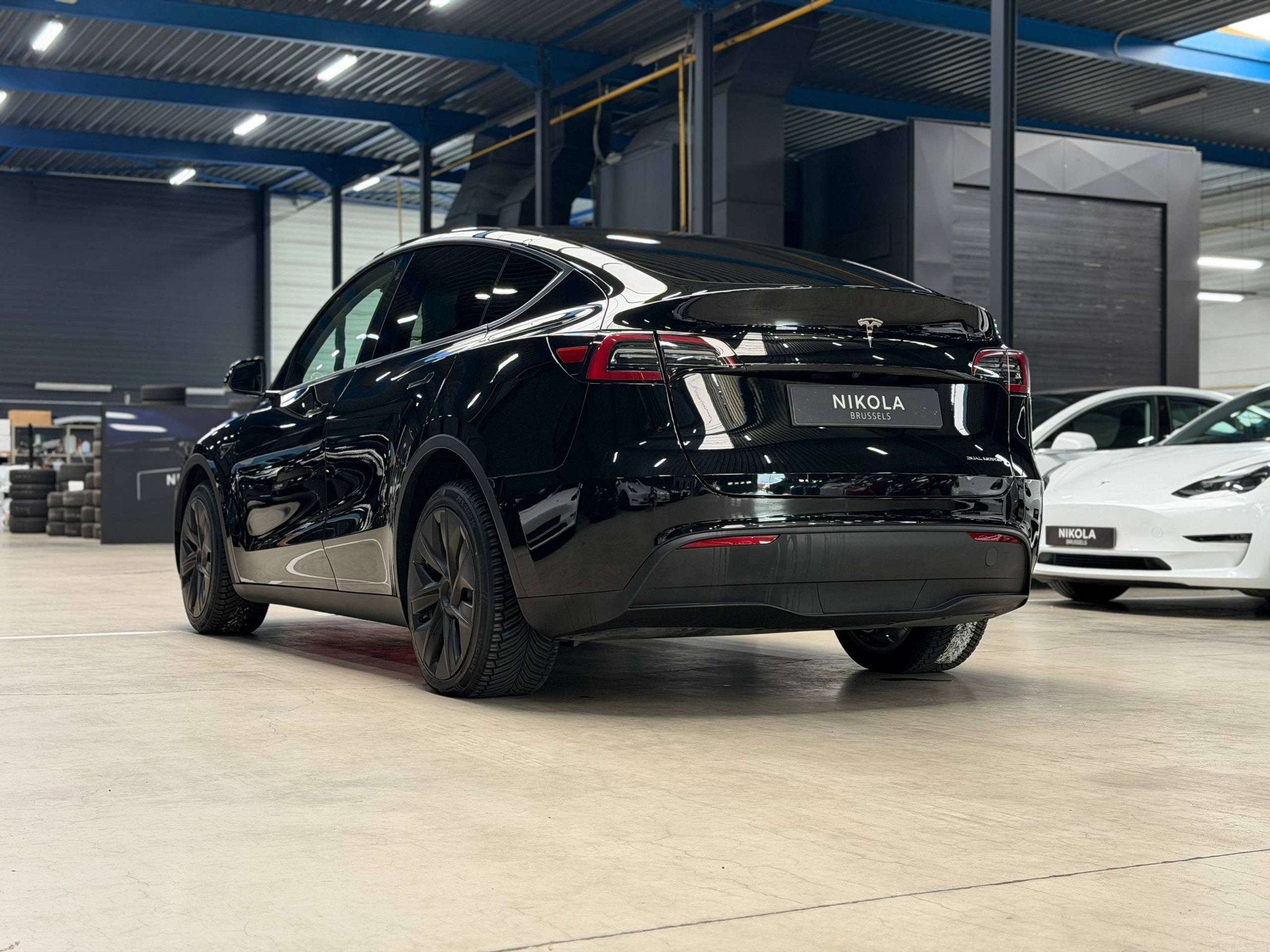 Tesla Model Y LONG RANGE - ALL WHEEL DRIVE - AUTOPILOT, Auto's, Tesla, Zwart, Zwart, 5 zetels, SUV of Terreinwagen