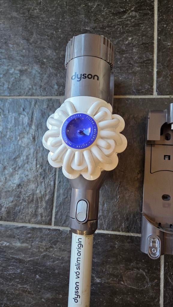 Dyson v6 steelstofzuiger, Ophalen of Verzenden, Reservoir, Stofzuiger