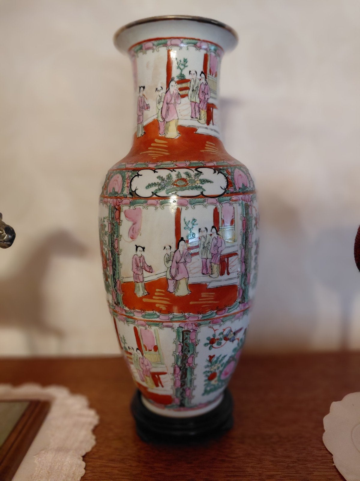 lot Chinese antieken vazen en bord, Ophalen