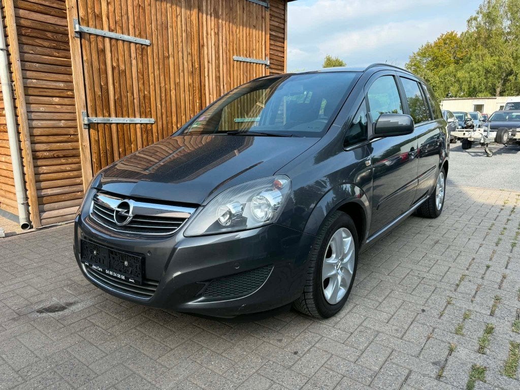 Opel Zafira 2011 - 1.6 benzine - 7 zitplaatsen - Garantie, Auto's, Voorwielaandrijving, Stof, Zwart, 4 cilinders