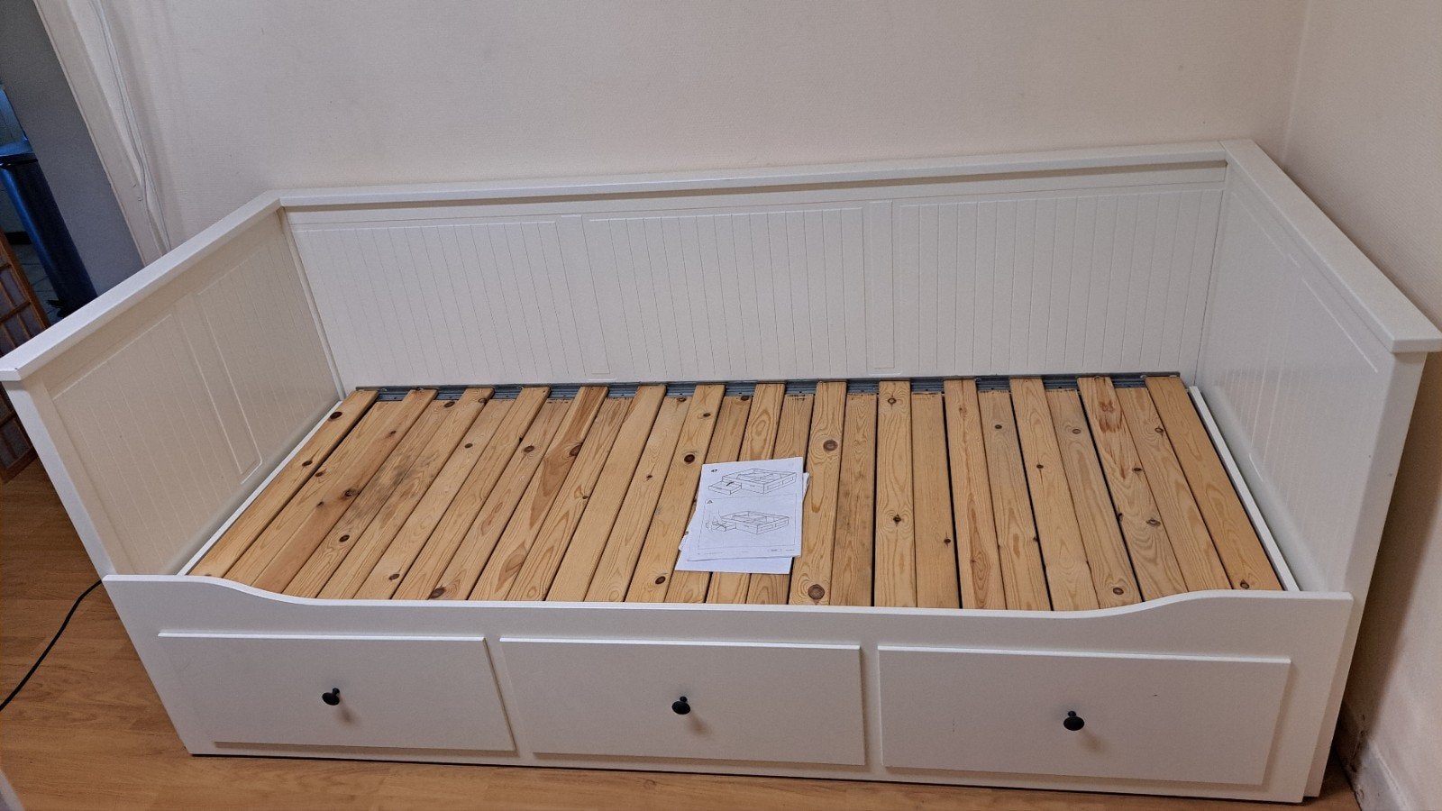hemnes bed ikea, Maison & Meubles, Chambre à coucher | Canapés-lits, Enlèvement, Utilisé