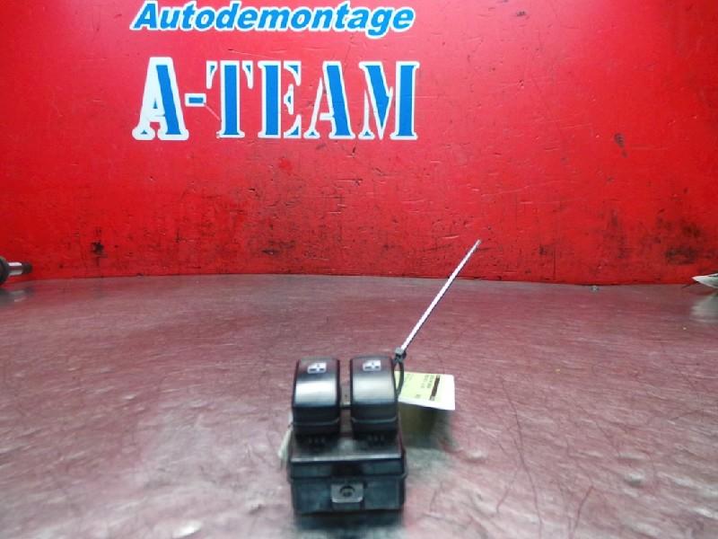 COMMUTATEUR VITRES ELECTRIQUES Hyundai Atos (|621W05240|), Utilisé, Hyundai