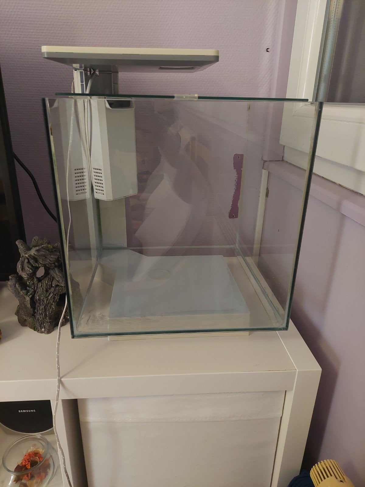 QubiQ 30 - Visbak, Animaux & Accessoires, Poissons | Aquariums & Accessoires, Meuble d'aquarium, Enlèvement, Utilisé, Superfish