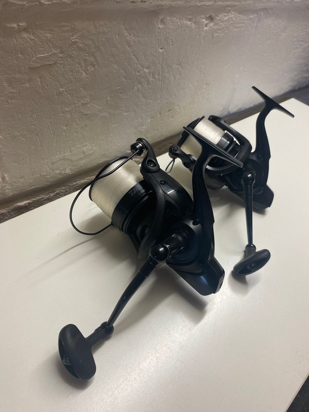 2x Daiwa Crosscast Karpermolens (Big Pit), Watersport en Boten, Hengelsport | Zeevissen, Ophalen, Zo goed als nieuw