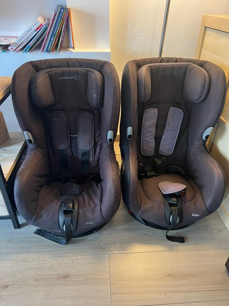2 sièges auto bébéconfort Axiss, Enlèvement, Utilisé, Protection latérale, Ceinture de sécurité