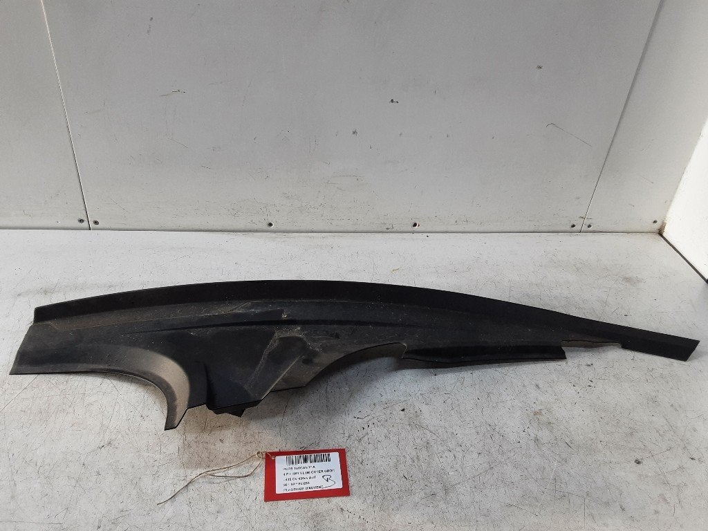 SIERLIJSTEN VOORRUIT Porsche Taycan (Y1A) (9J1863042), Auto-onderdelen, Gebruikt, Voor, Rue de l'Espoir 34 34
4030  GRIVEGNÉE, BE