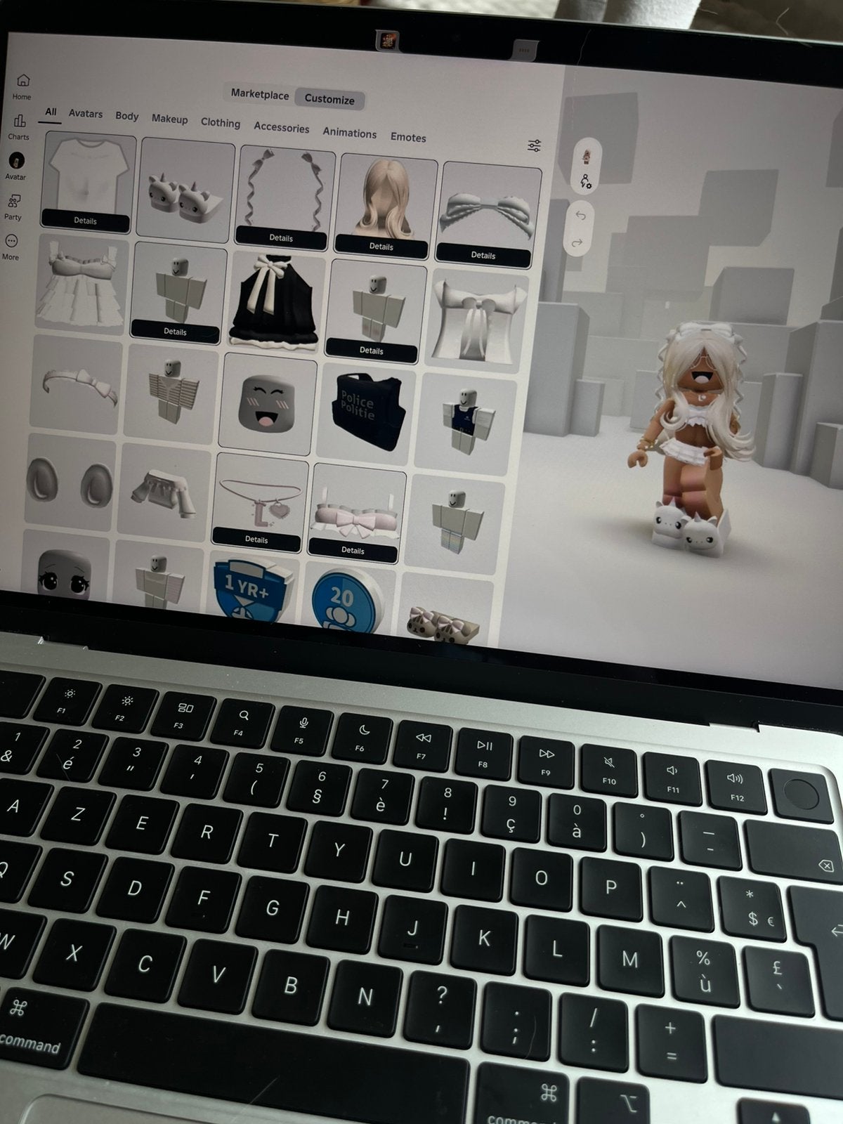 Roblox account - bevat veel spullen van Adopt me & Mm2 !, Games en Spelcomputers, Games | Pc, Ophalen, Online, Role Playing Game (Rpg)