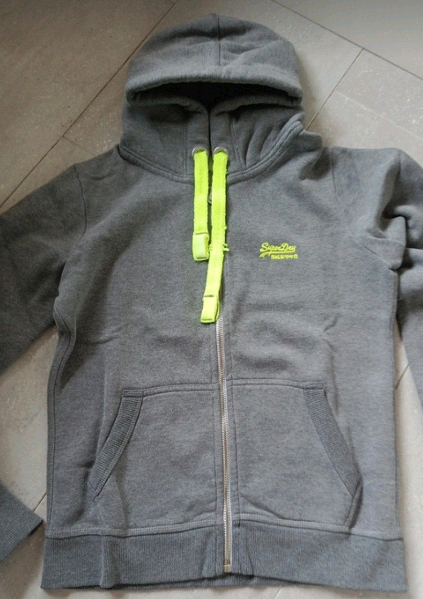 Vest Superdry maat L, Vêtements | Femmes, Pulls & Gilets, Enlèvement ou Envoi