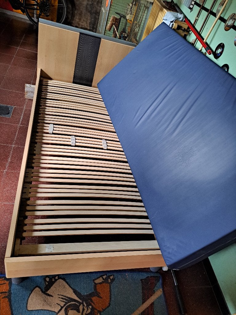 Bed, Kinderen en Baby's, Kinderkamer | Bedden, 85 tot 100 cm, Gebruikt, 180 cm of meer, Ophalen