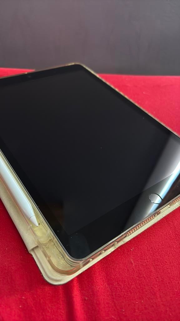 Ipad 9th generation en bon etat, Computers en Software, Ophalen, Zo goed als nieuw