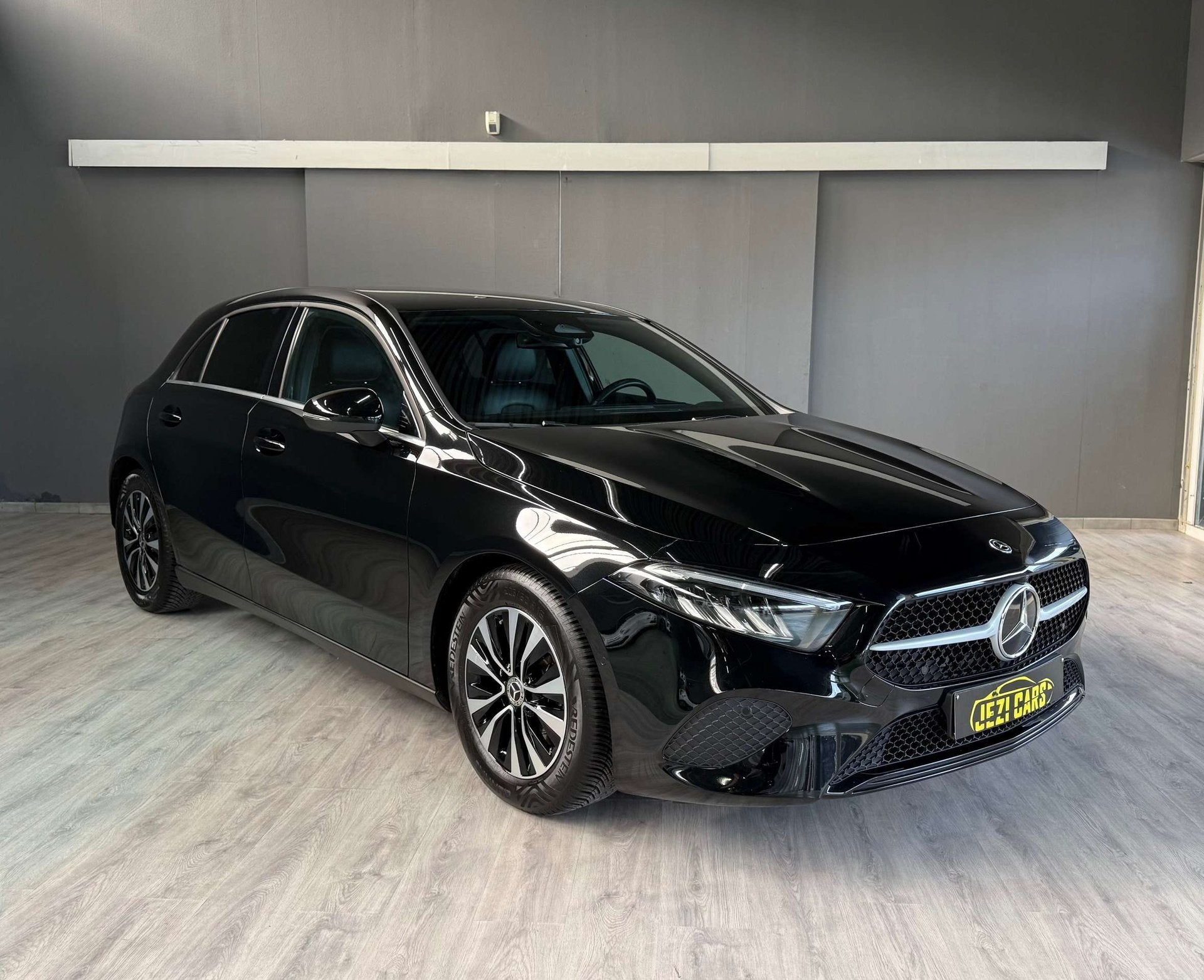 Mercedes-Benz A 180 A 180 Business Line Business Line, Dealer onderhouden, Gebruikt, 4 cilinders, 136 pk