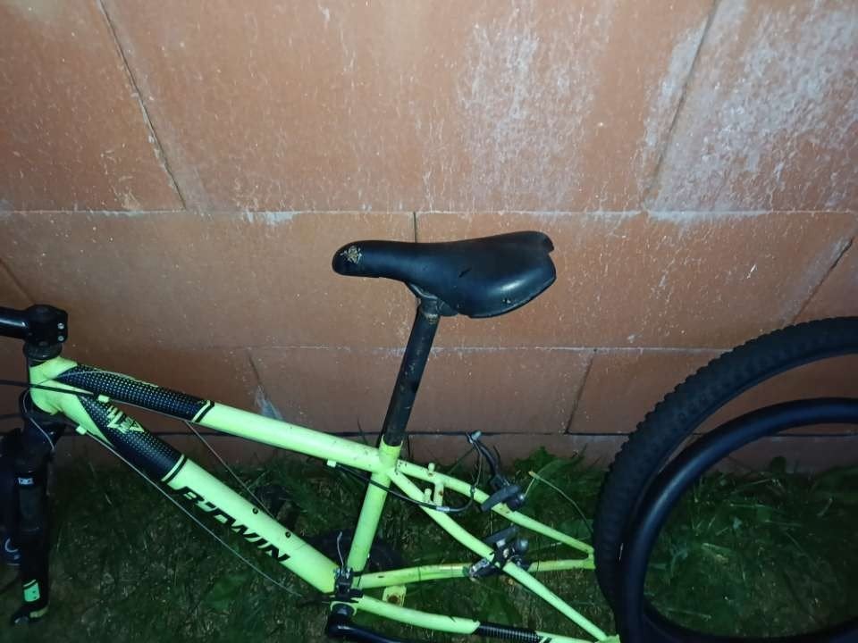 Fiets frame b twin, Fietsen en Brommers, Fietsen | Crossfietsen en BMX, Gebruikt, 24 inch of meer, Aluminium, Stuur 360° draaibaar