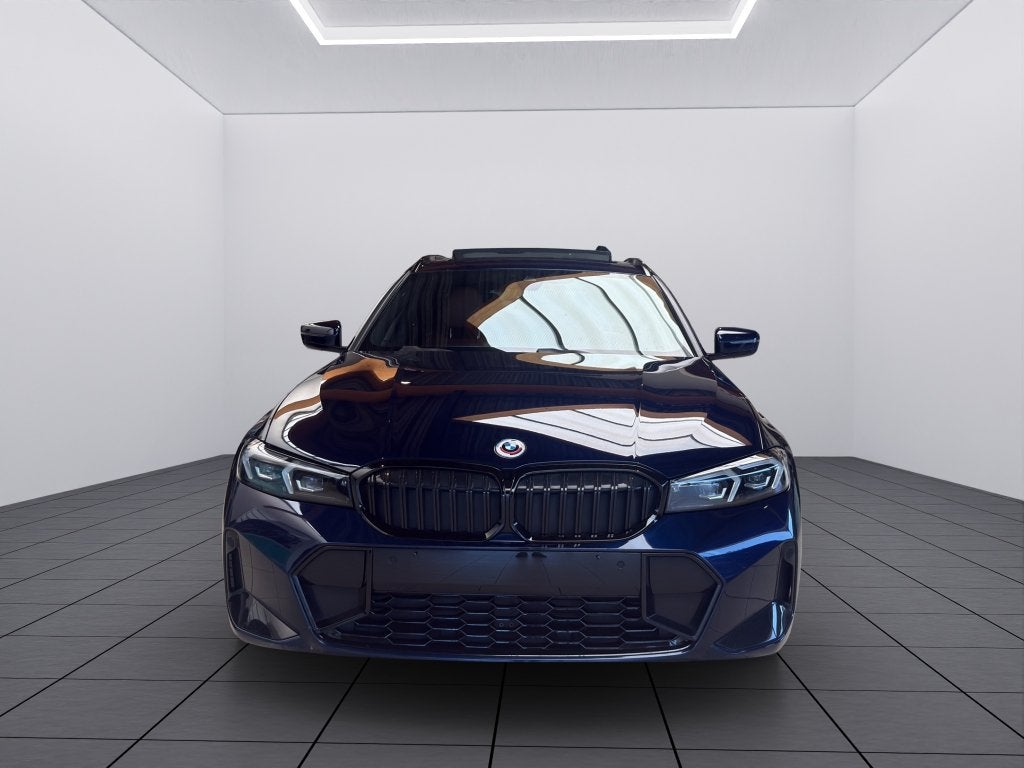 BMW 330e Touring Msport pro 50jahre pano leder headup btw, Automaat, 1998 cc, Achterwielaandrijving, Euro 6