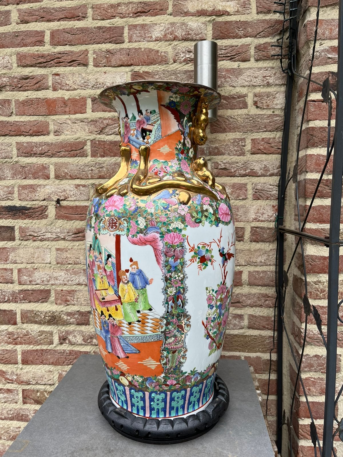 Chinese vaas, Ophalen