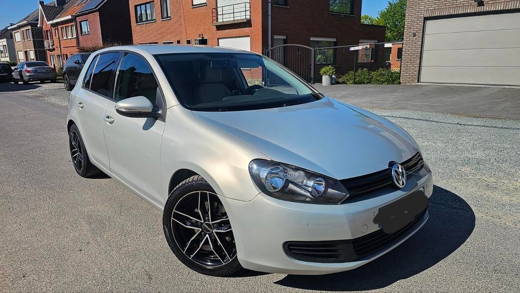 Volkswagen Golf 6 2.0L TDI/Automatich/92.000Km/Bj 2009/Leder, Autos, Volkswagen, Cuir, Achat, Beige, Carnet d'entretien