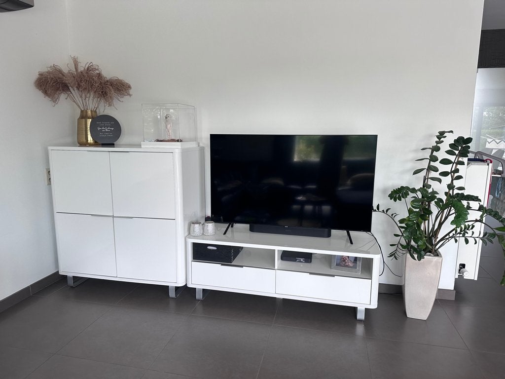 TV meubel wit gelakt - Japandi stijl - Prijsverlaging, Huis en Inrichting, Ophalen, 100 tot 150 cm, 50 tot 100 cm, Zo goed als nieuw