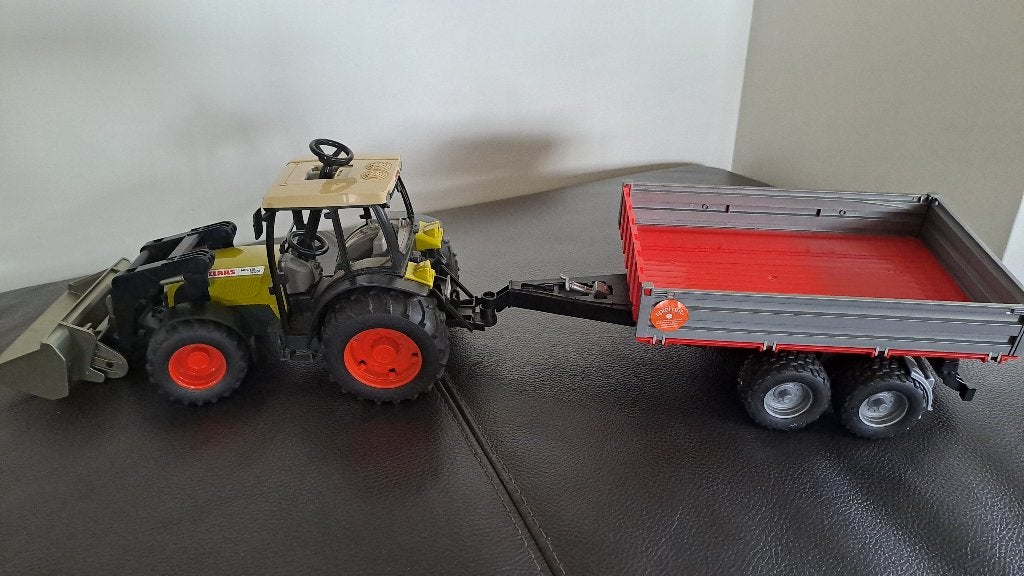 Bruder tractor + kar, Ophalen, Gebruikt