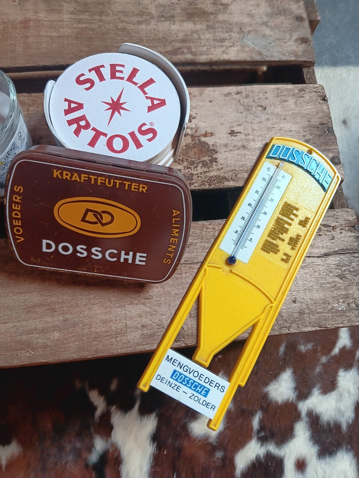 Dossche voeders, Ophalen