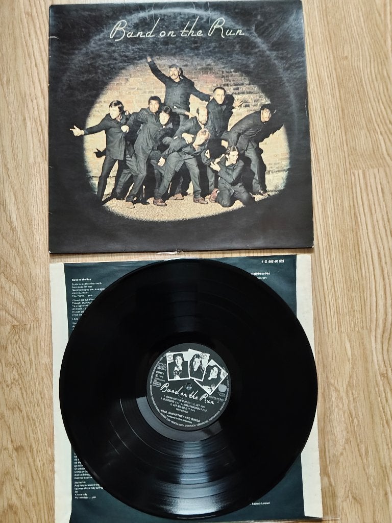 WINGS MCCARTNEY BEATLES BAND AND THE RUN LP, Verzenden