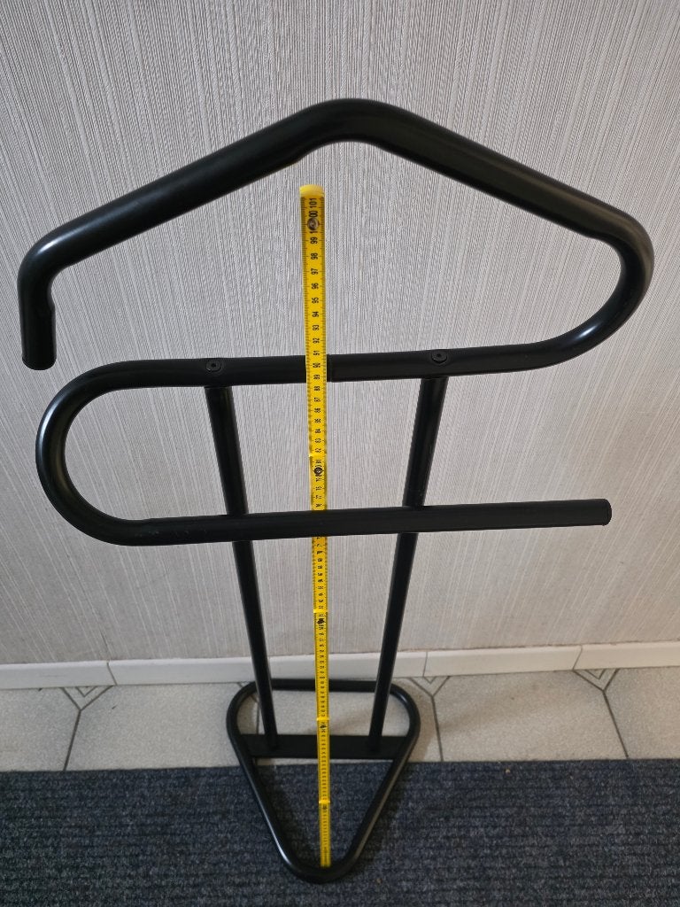 Support vêtements, Ophalen, Zo goed als nieuw