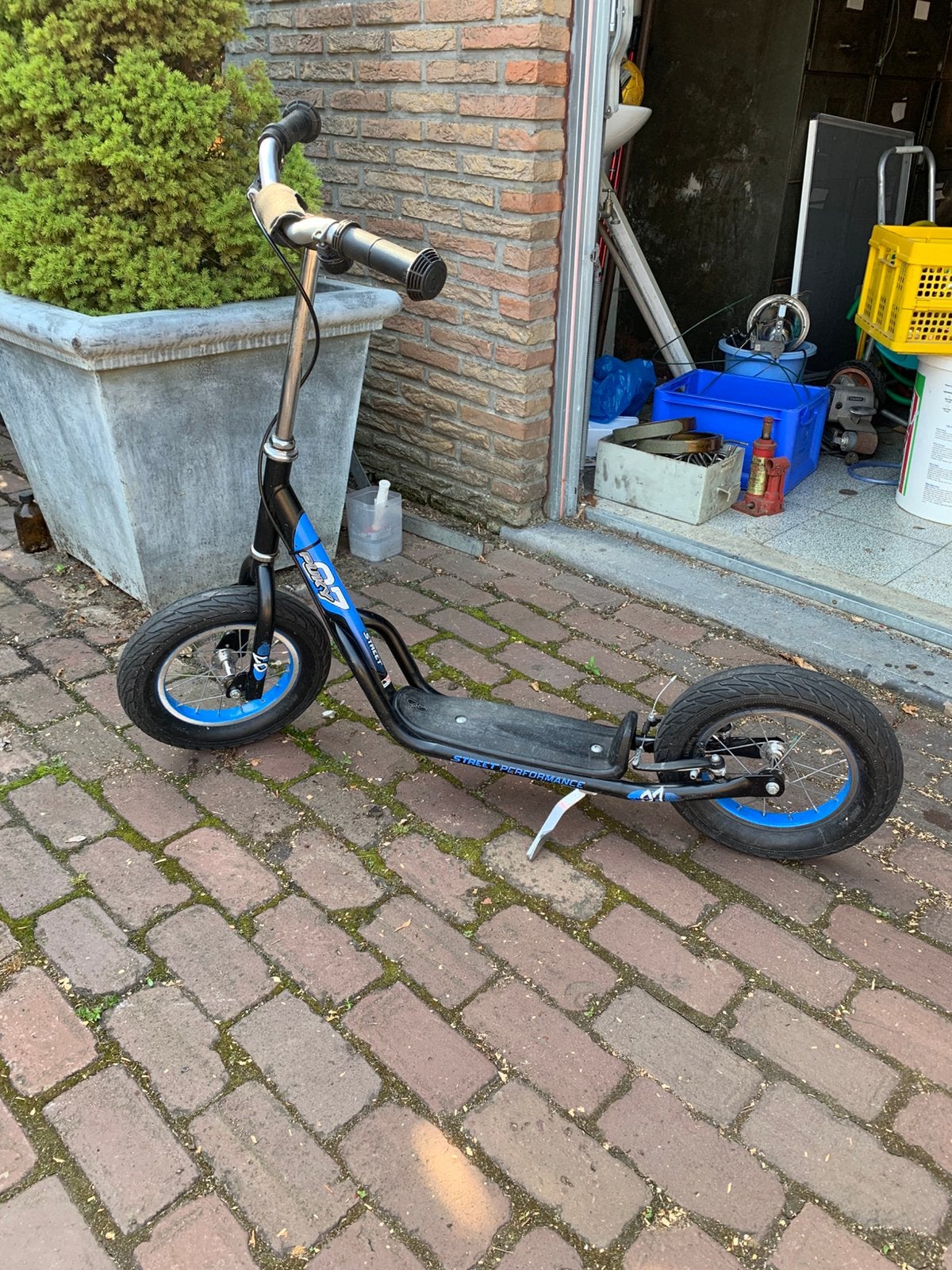 Step met rem en grote banden, Fietsen en Brommers, Ophalen, Gebruikt, Gewone step