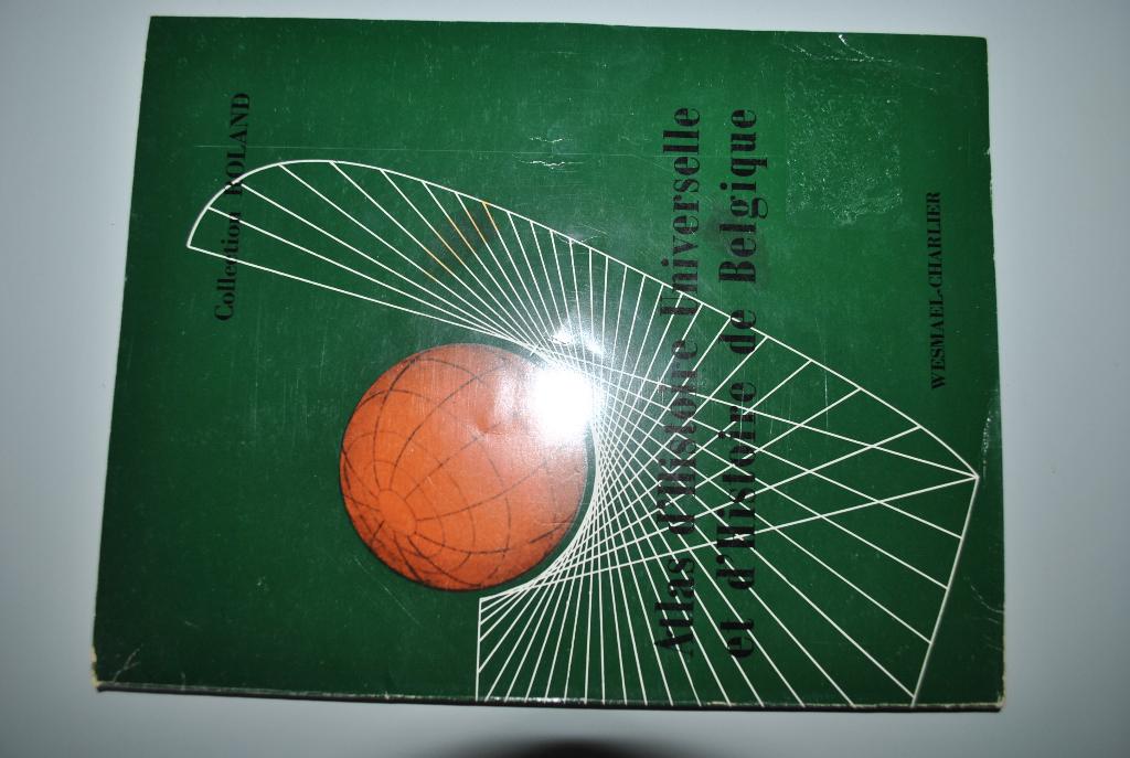 Atlas Histoire universelle/Histoire Belgique Etat correct, Livres, Enlèvement ou Envoi, Utilisé