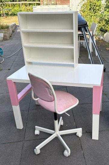 Le bureau pour enfants avec chaise gratuite, 96 cm, Enlèvement, Utilisé, IKEA