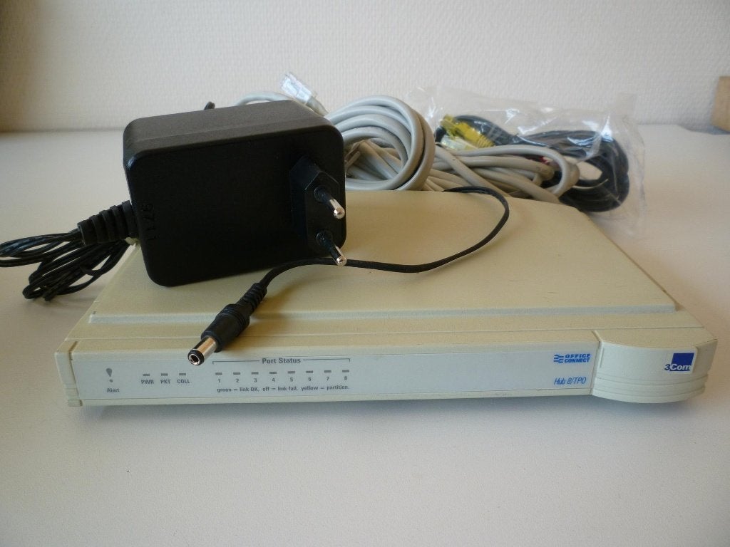 3Com Ethernet-minihub, Ophalen of Verzenden, Zo goed als nieuw