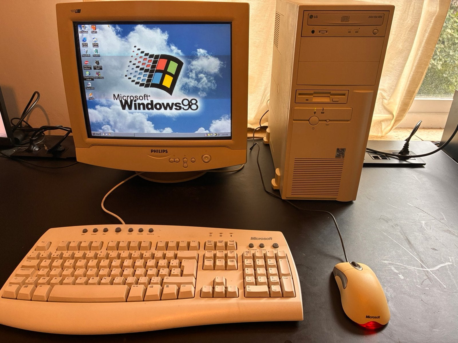 Gaming PC – Pentium II 266MHz / 3dfx Voodoo2 / Win98 SE, Computers en Software, Ophalen