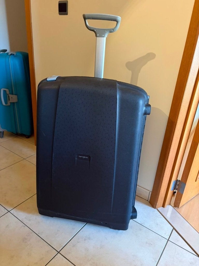 Samsonite koffer Spinner 82/31 BLACK, Hard kunststof, Zo goed als nieuw, 70 cm of meer, 55 cm of meer