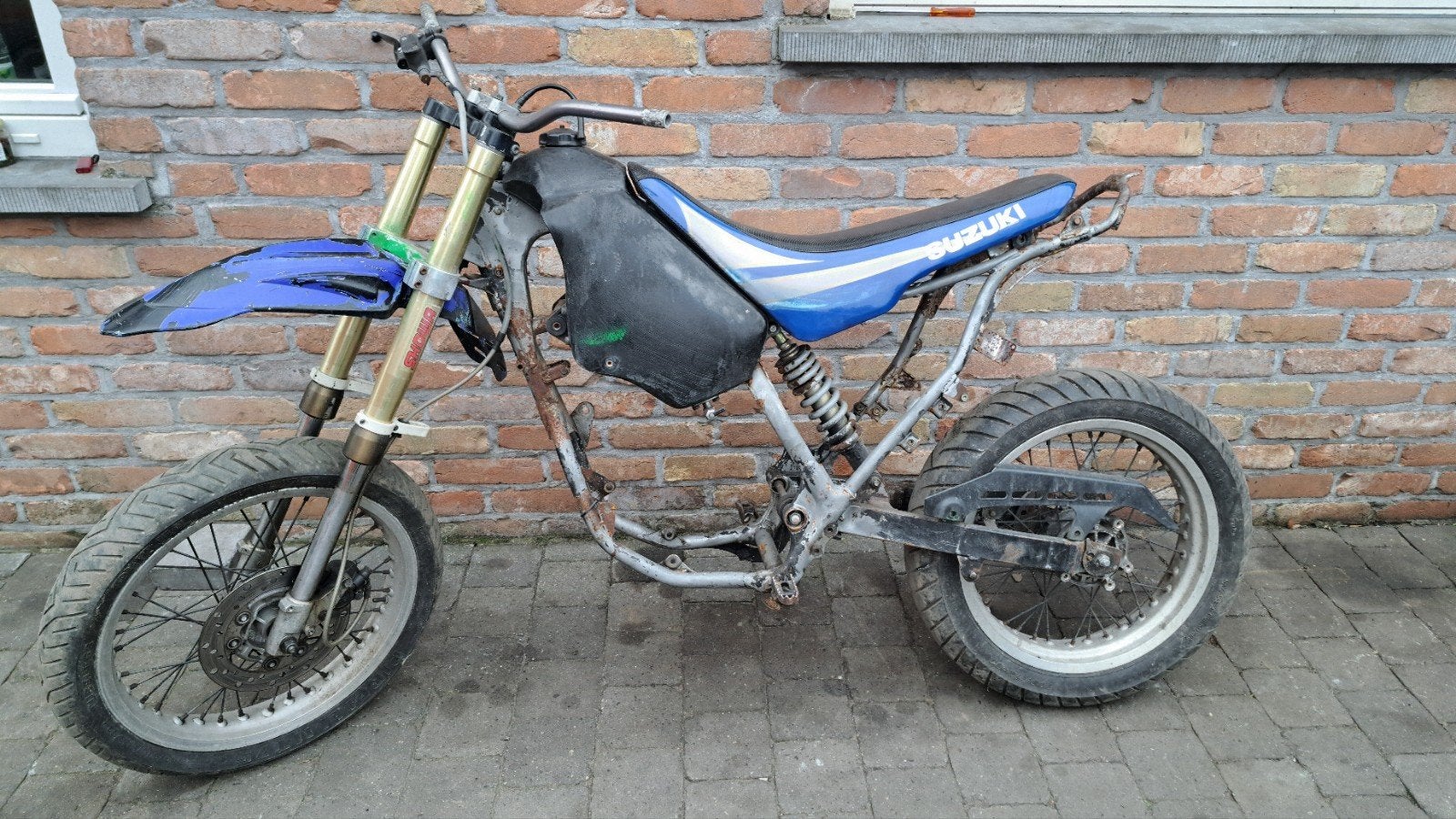 Suzuki smx 50cc, Suzuki