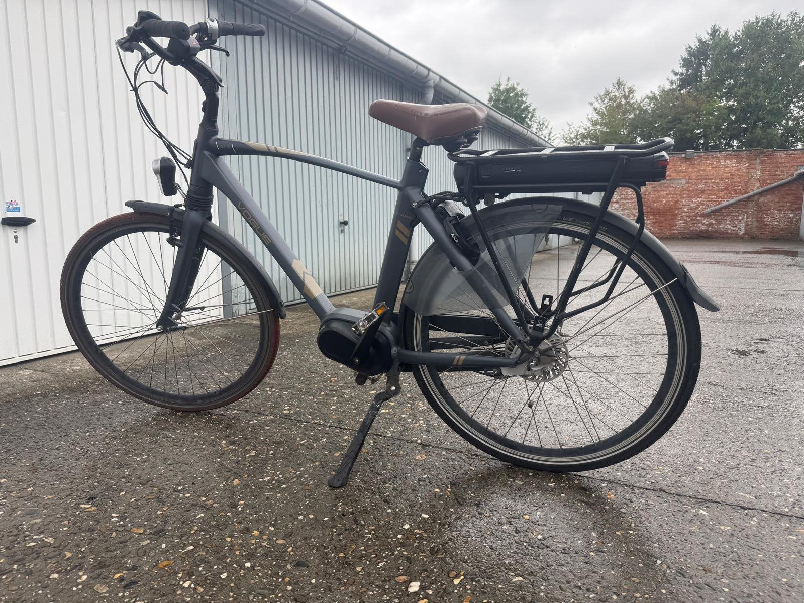 VOGUE ELEKTRISCHE FIETS MET BAFANG MIDDENMOTOR, Ophalen, Zo goed als nieuw