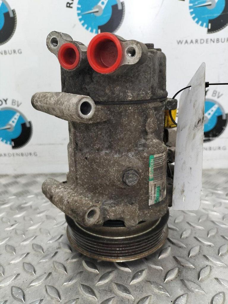 MINI (BMW) MINI R56LCI COOPER D AIRCO COMPRESSOR / AIRCOPOMP, Auto-onderdelen, Ophalen of Verzenden, Gebruikt, Stiba lid